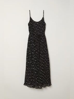 NWT H&M Black Floral Pleated Midi Dress